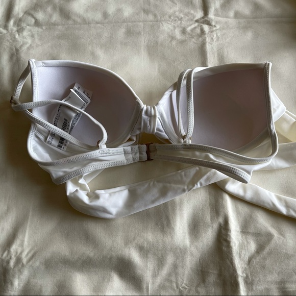 Bikini Set - Picture 13 of 14